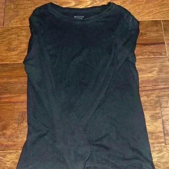Merona Black Long Sleeve Tee - Picture 2 of 3